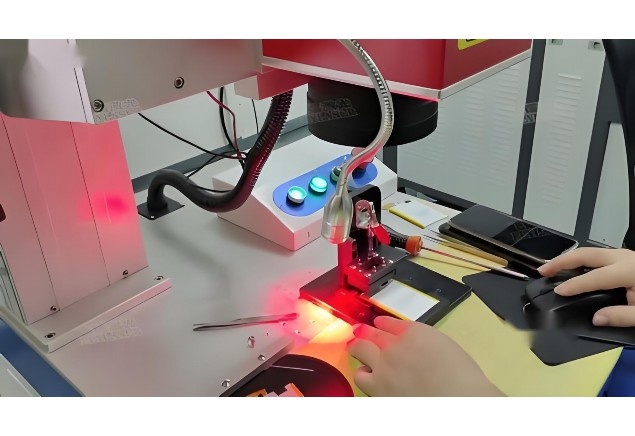 PCB在線(xiàn)激光鐳雕機(jī)功率怎么選